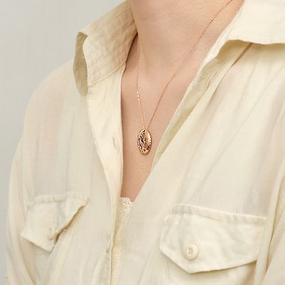 シルバーネックレス