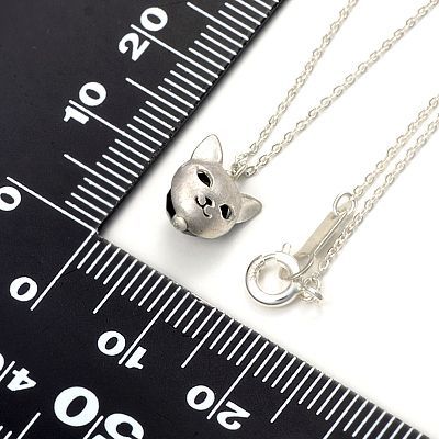 シルバーネックレス