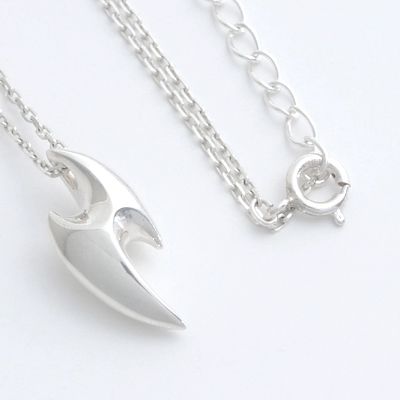 シルバーネックレス