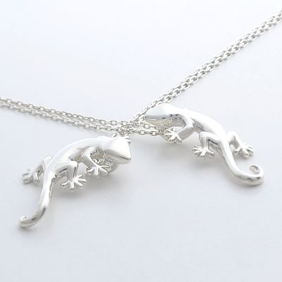 シルバーペアネックレス