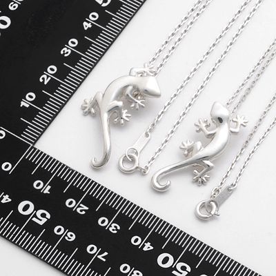 シルバーペアネックレス