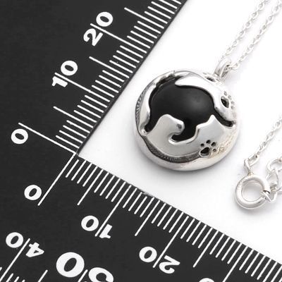 シルバーネックレス