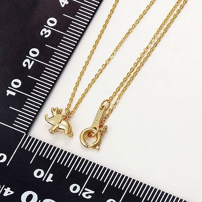 シルバーネックレス