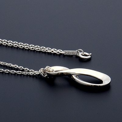 シルバーネックレス