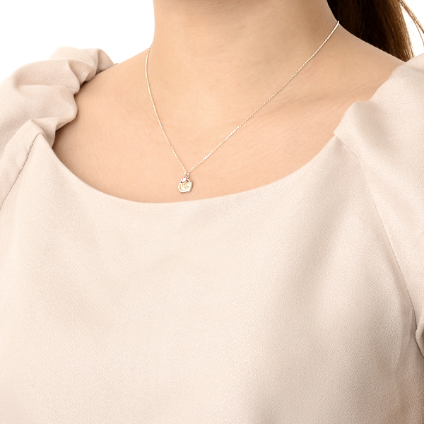 シルバーネックレス