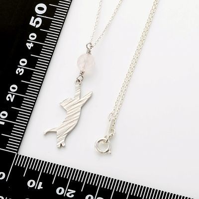 シルバーネックレス