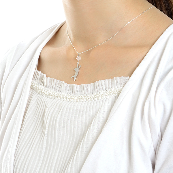 シルバーネックレス