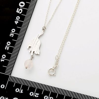 シルバーネックレス