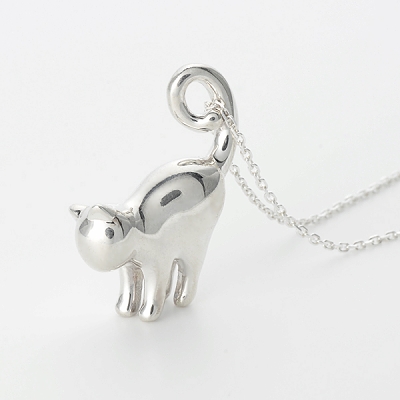 シルバーネックレス