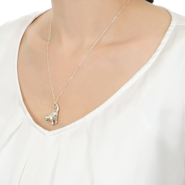 シルバーネックレス