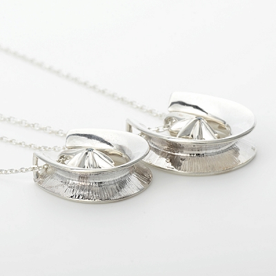 シルバーペアネックレス