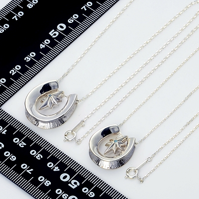 シルバーペアネックレス