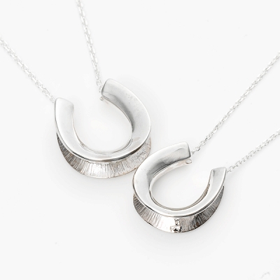 シルバーペアネックレス