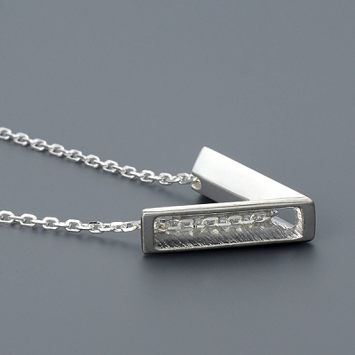 シルバーネックレス