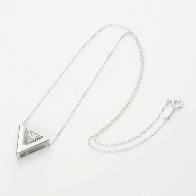 シルバーネックレス