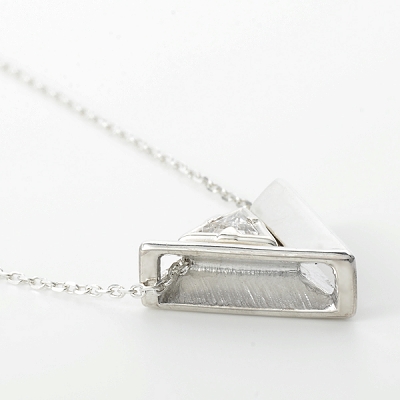 シルバーネックレス