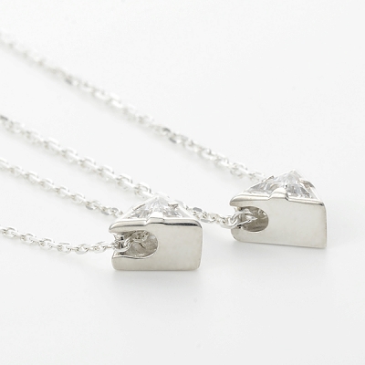 シルバーペアネックレス