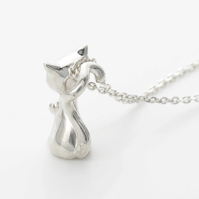 シルバーネックレス