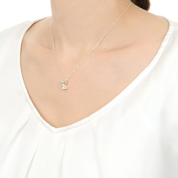 シルバーネックレス