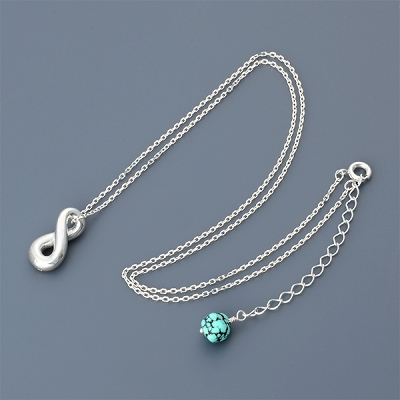 シルバーネックレス