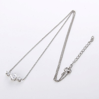 シルバーネックレス