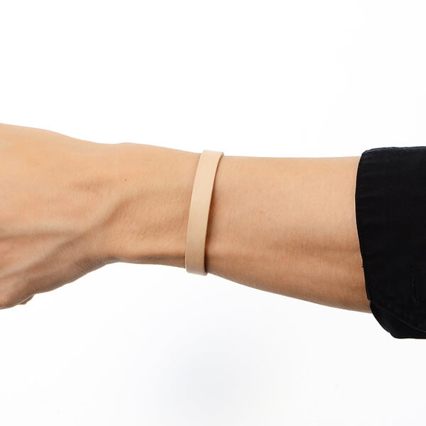 人気 レザーブレスレット 刻印 メッセージ 単品