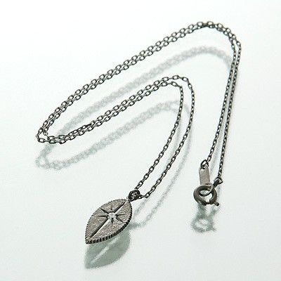 シルバーネックレス