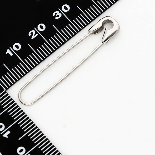 ステンレスピアス