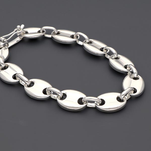 チェーンブレスレット