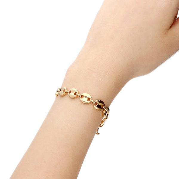 チェーンブレスレット