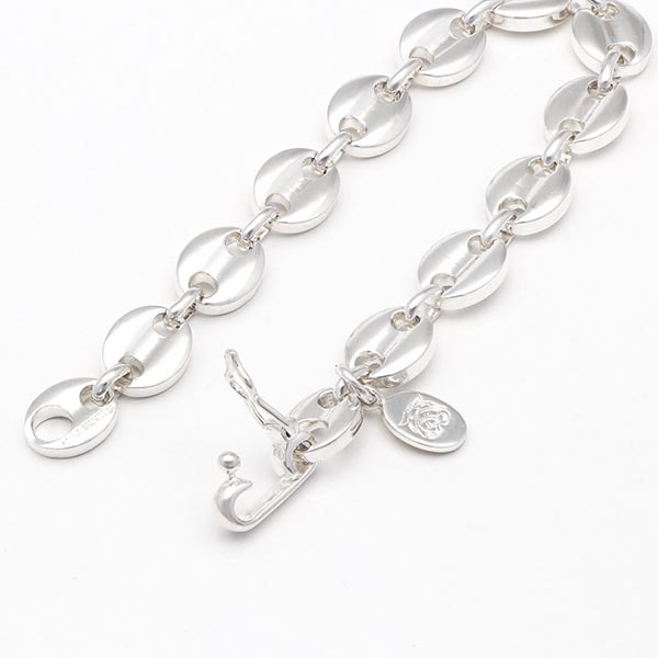 チェーンブレスレット