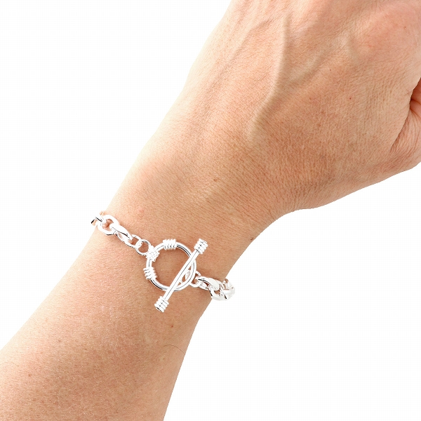 チェーンブレスレット