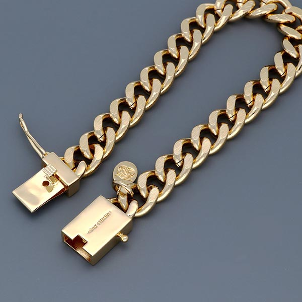 チェーンブレスレット