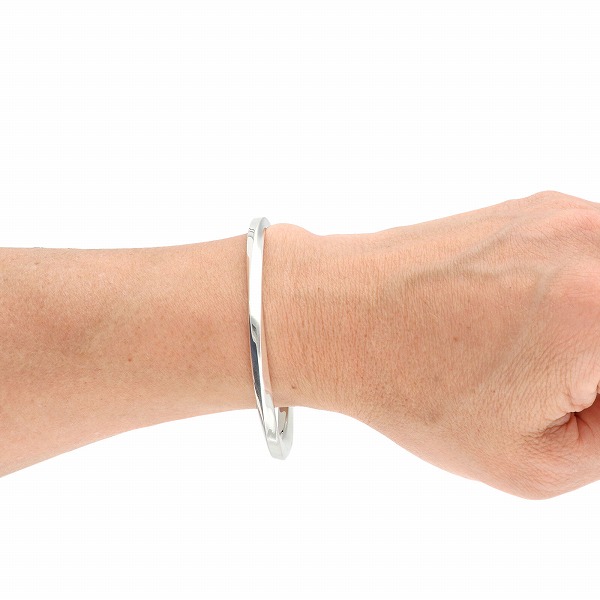 シルバーバングル