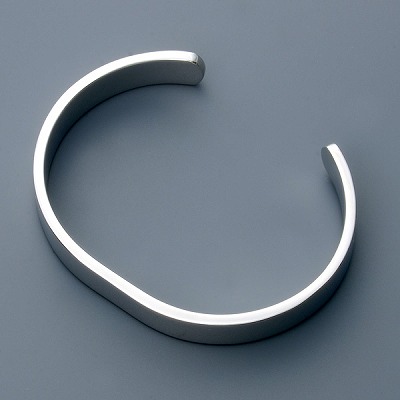 シルバーバングル