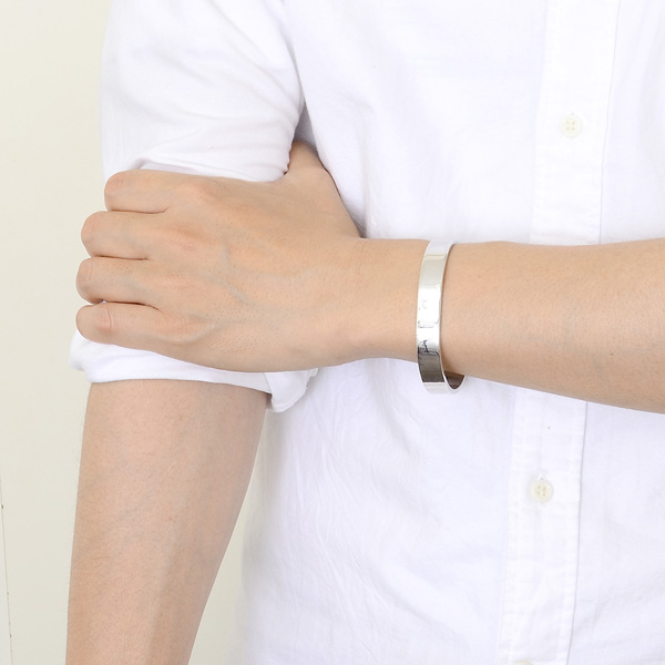 シルバーバングル