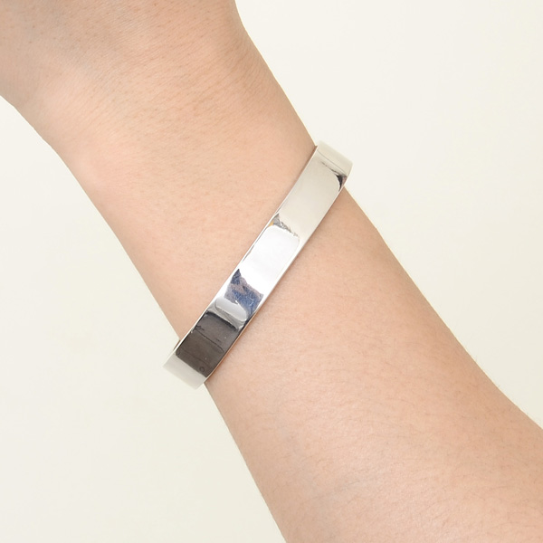 シルバーバングル