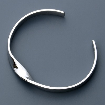 シルバーバングル