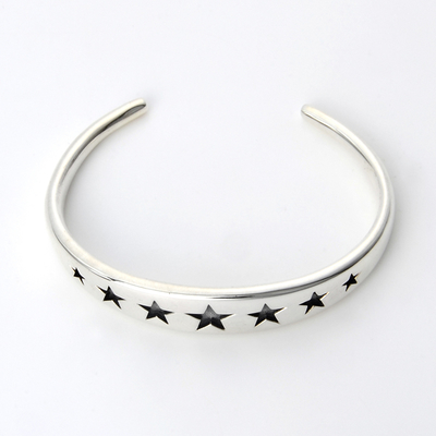 シルバーバングル