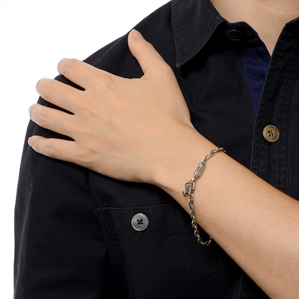 シルバーブレスレット