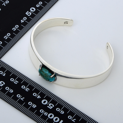 シルバーバングル