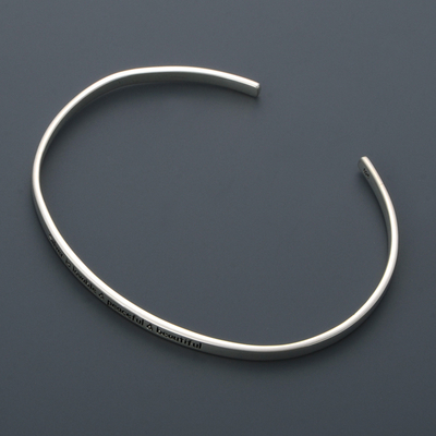 シルバーバングル