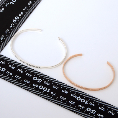 シルバーペアバングル