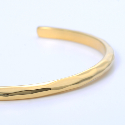 シルバーバングル