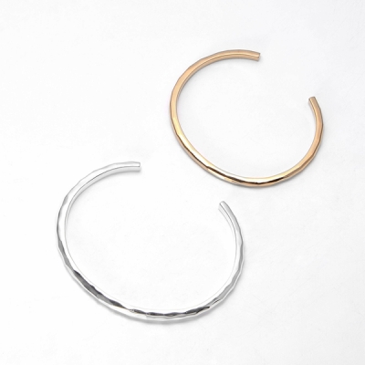 シルバーペアバングル