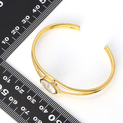 ブラスバングル