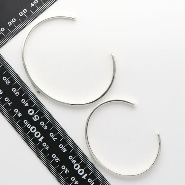 シルバーペアバングル