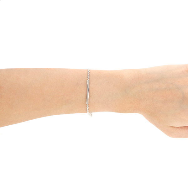 シルバーチェーンブレスレット