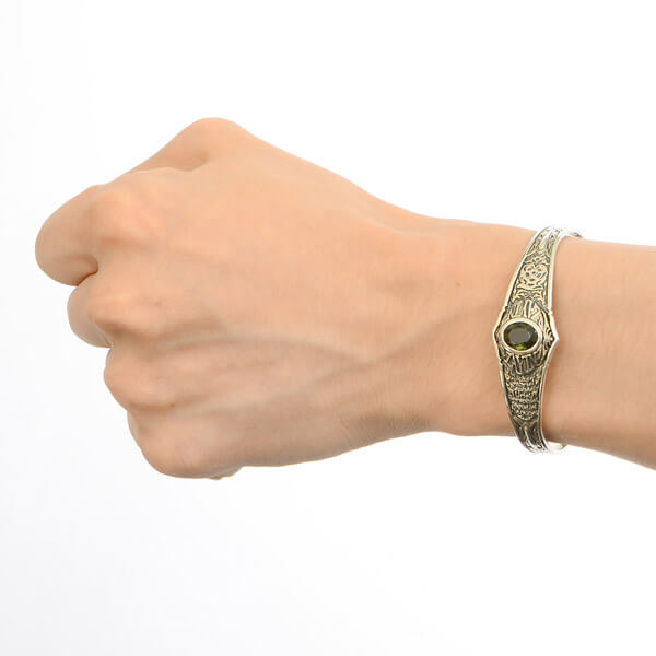 シルバーバングル