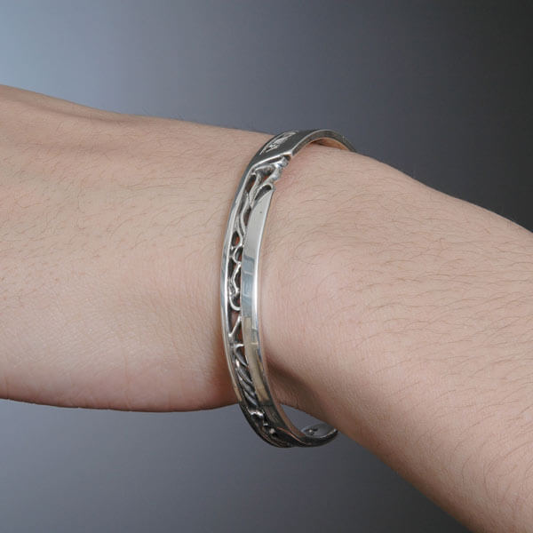 シルバーペアバングル